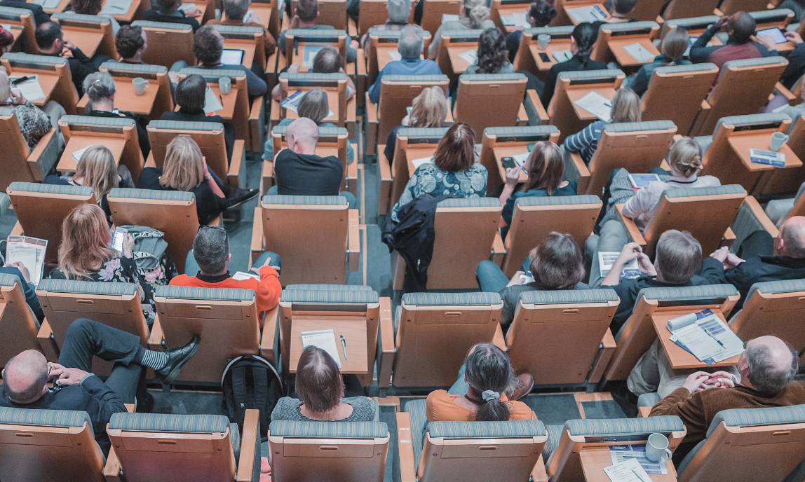 Louer une chambre à un étudiant : quels avantages pour les propriétaires ? louer une chambre, étudiant, propriétaire